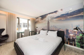 New York Style Studio in Northbridge with Roof Terrace